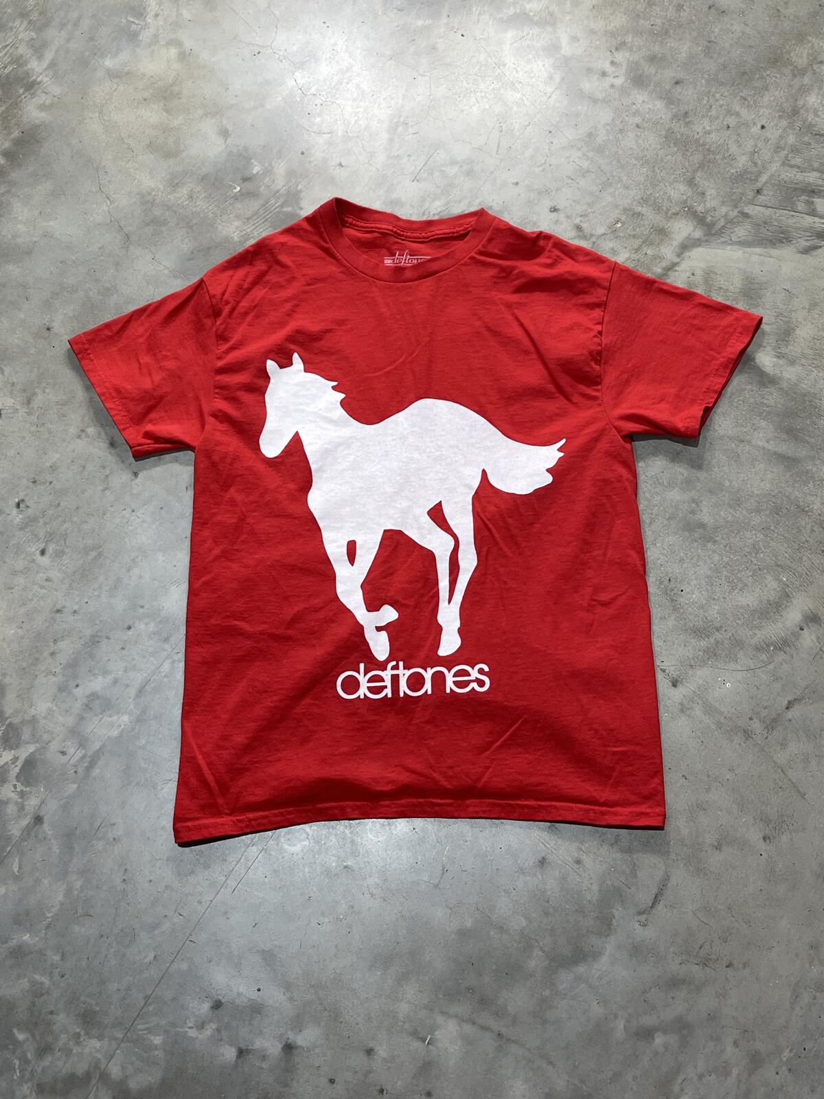Deftones Preowned Medium T-shirt