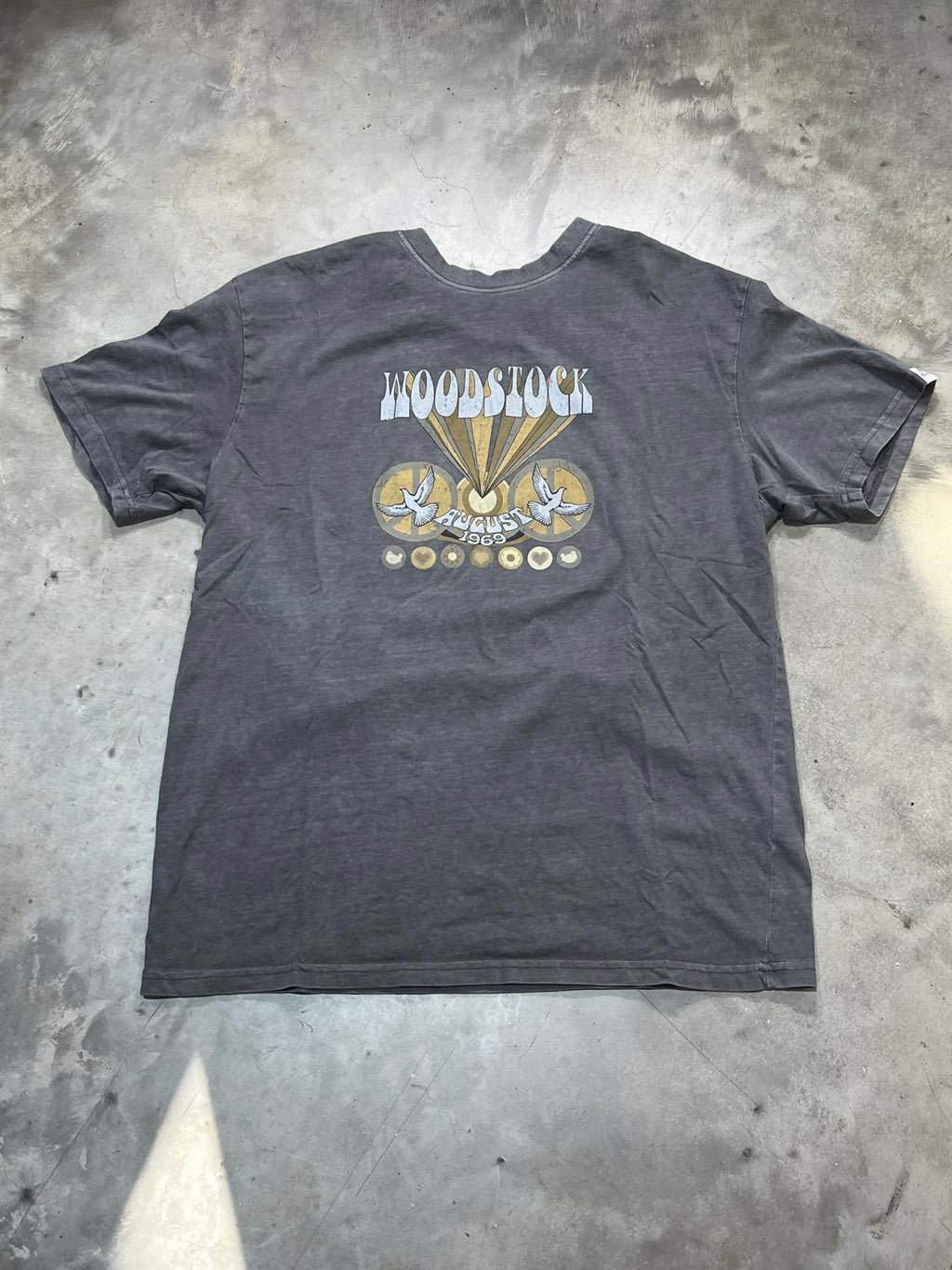 Woodstock Preowned Medium T-shirt