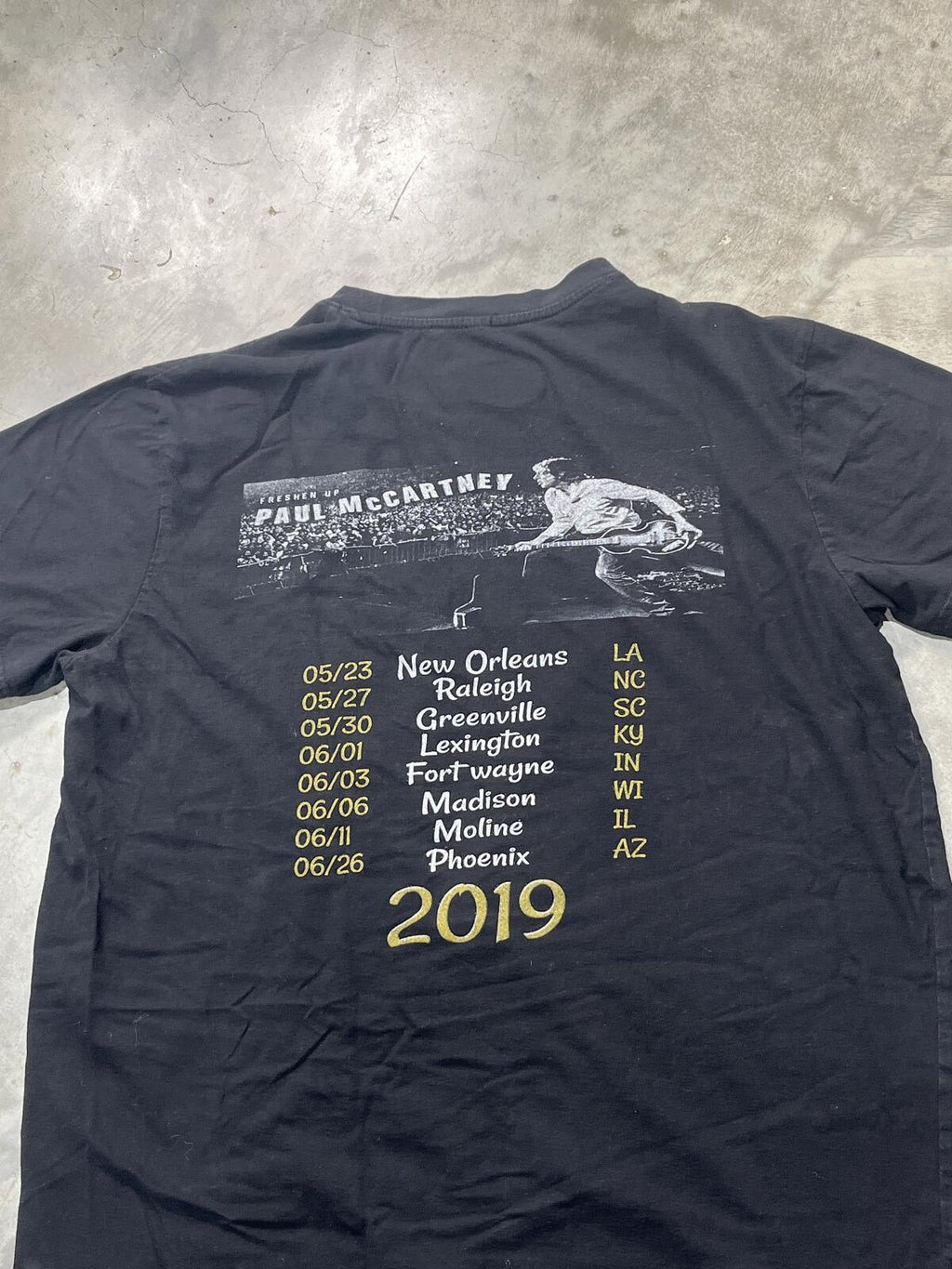 Paul McCartney Preowned XL T-shirt