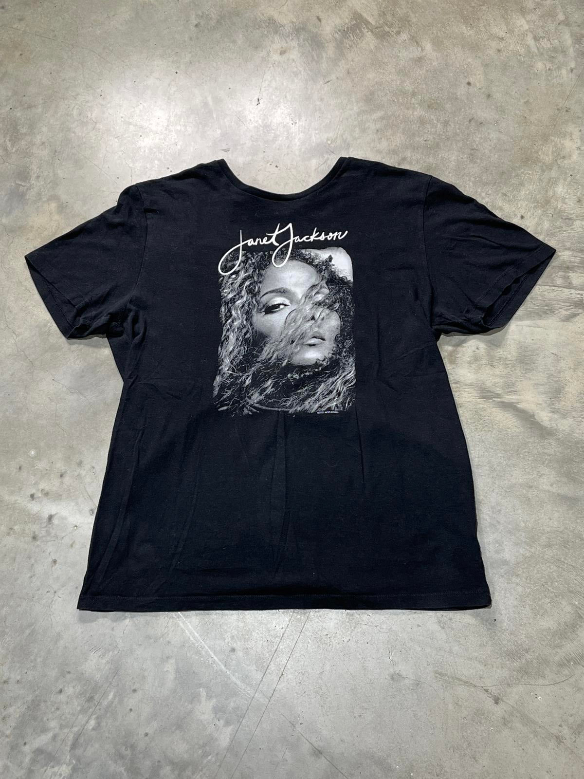 Janet Jackson Preowned Medium T-shirt