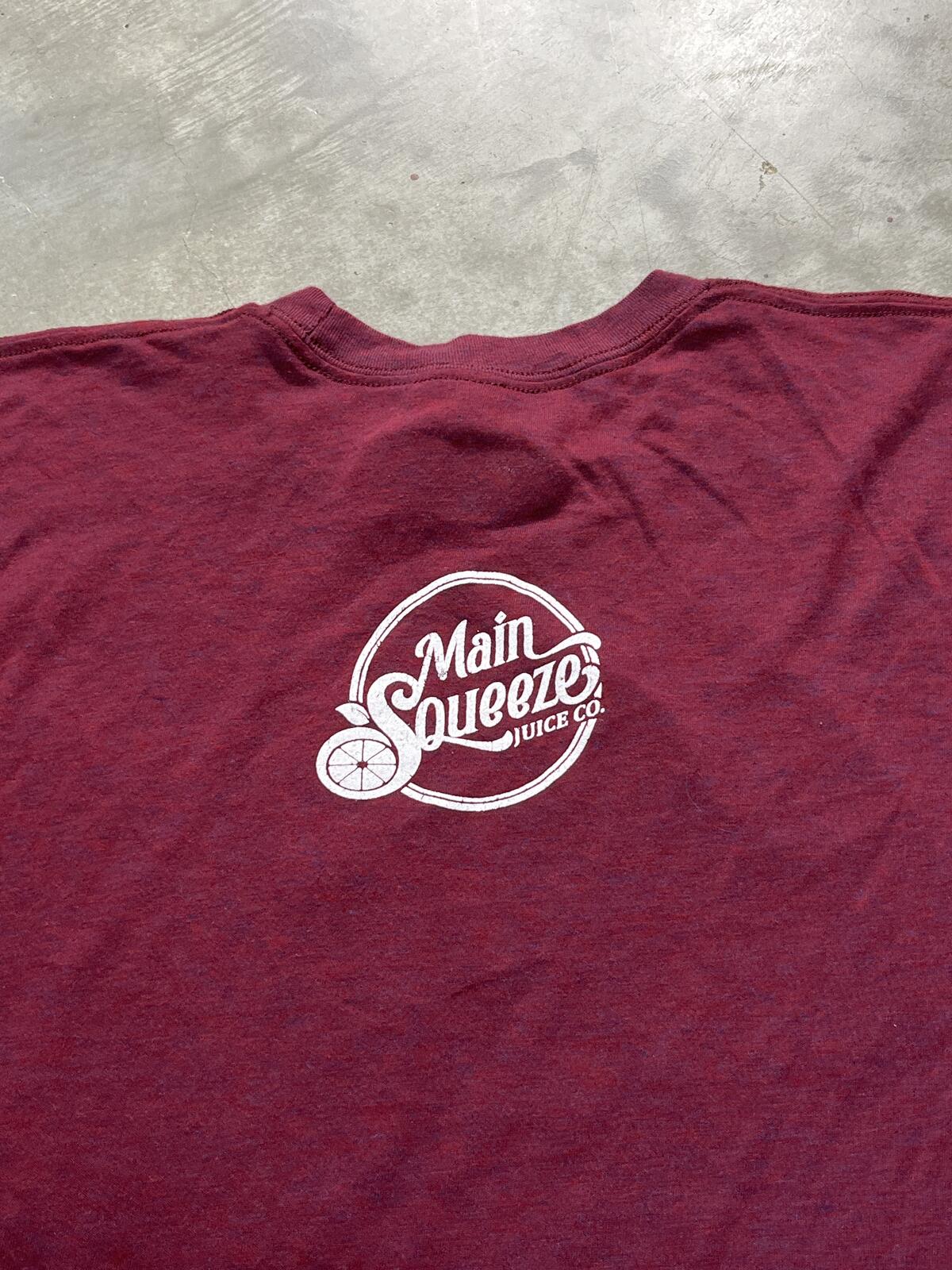 Main Squeeze Juice Co. Love Yourself Preowned XL T-Shirt