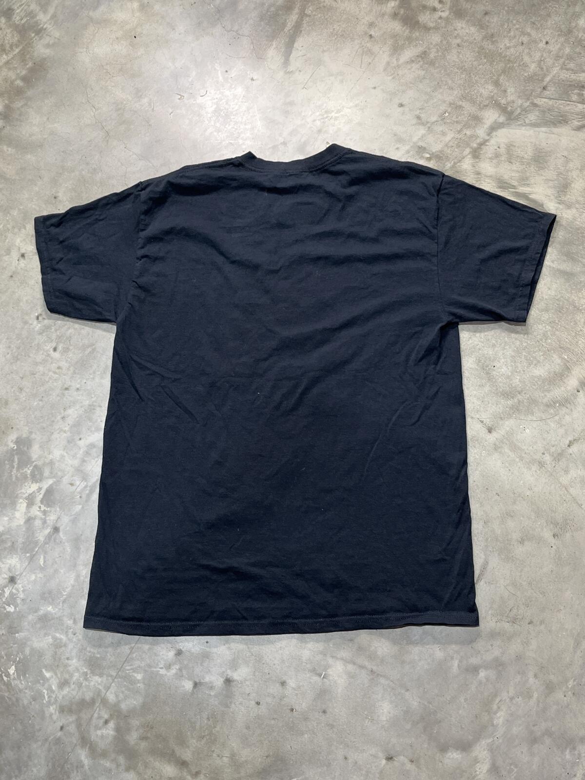 Hauntless Preowned Large T-shirt