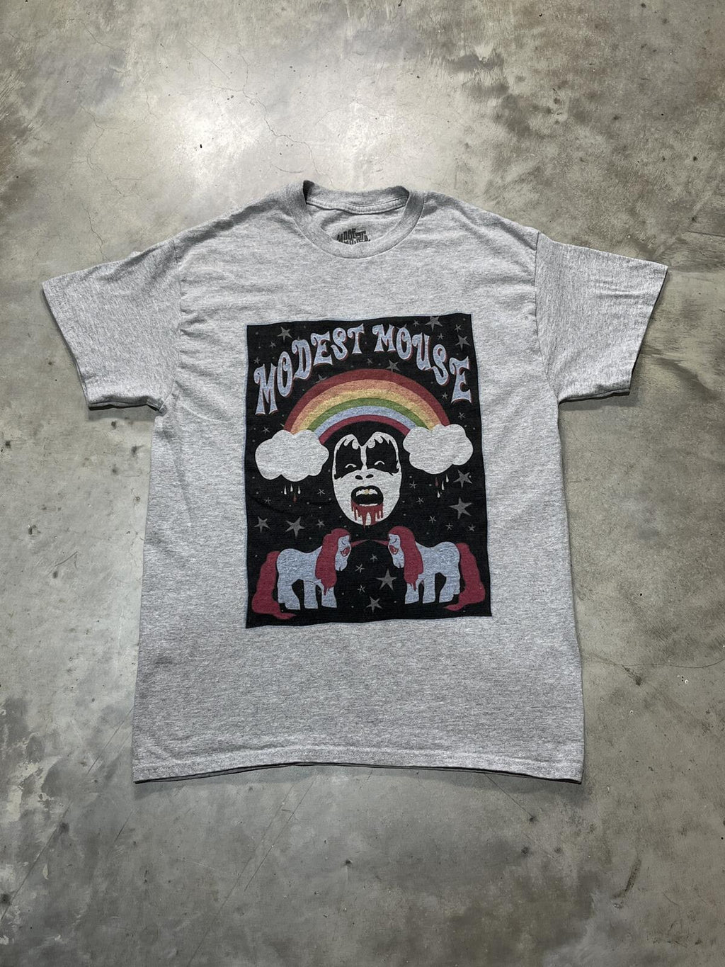 Modest Mouse Preowned Medium T-shirt