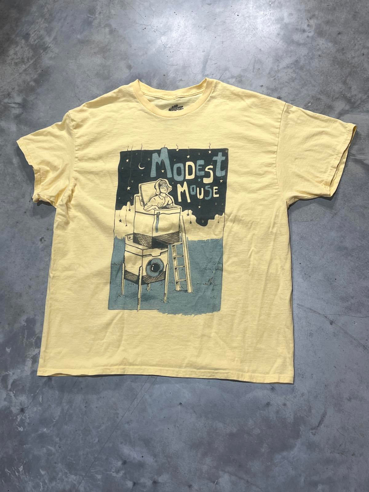 Modest Mouse Preowned XL T-shirt