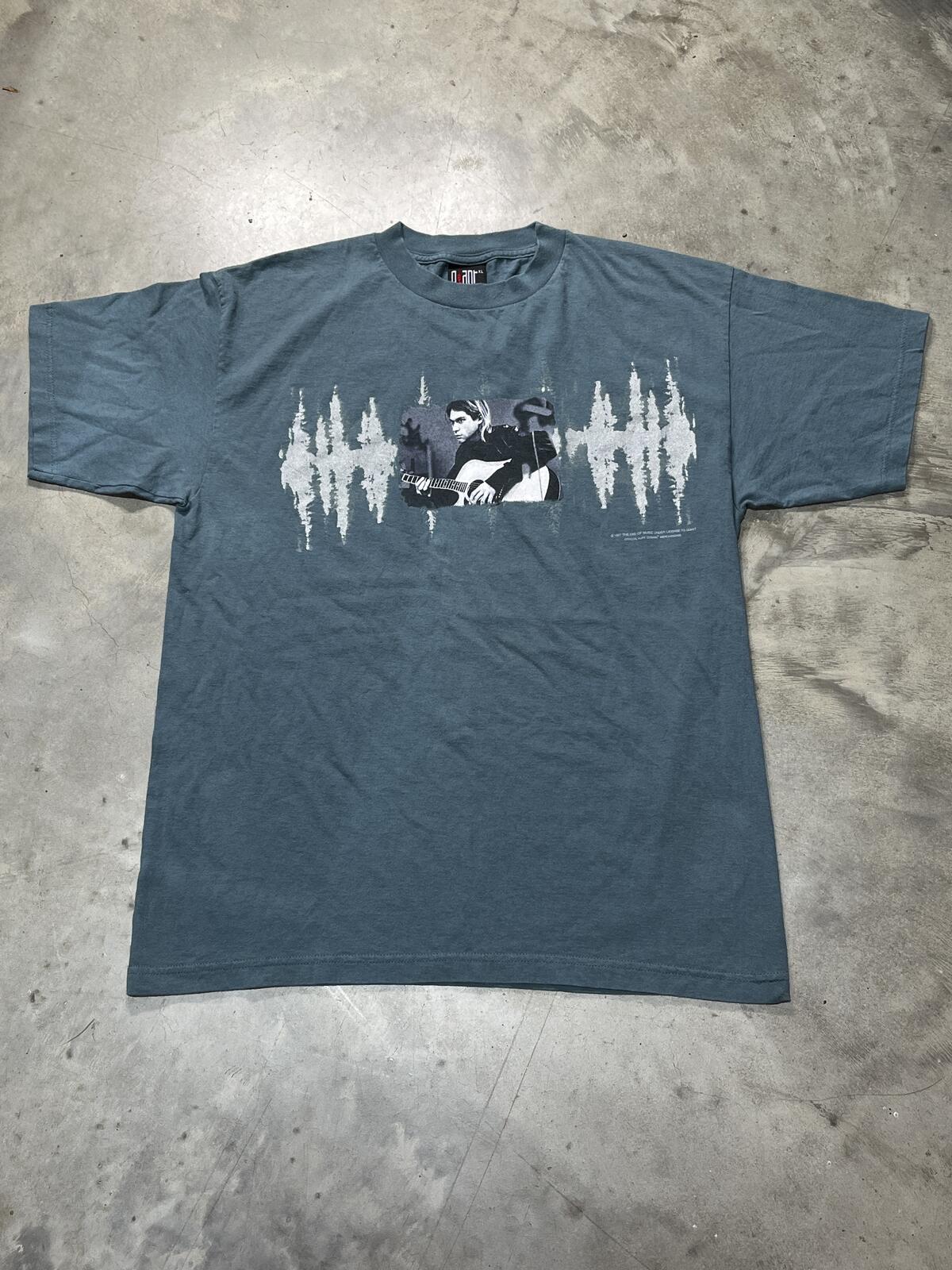 Vintage 1997 Kurt Cobain The End Of Music Preowned XL T-shirt