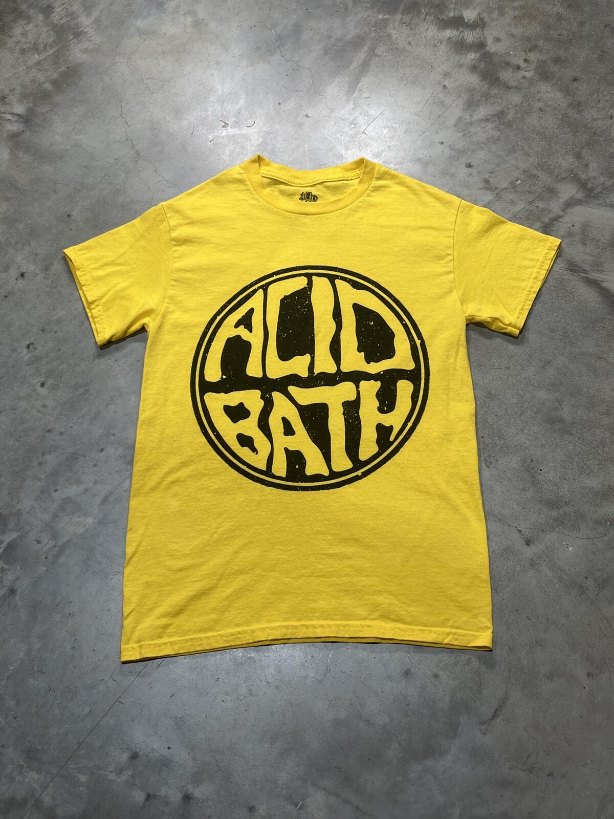 Acid Bath Preowned Small T-shirt