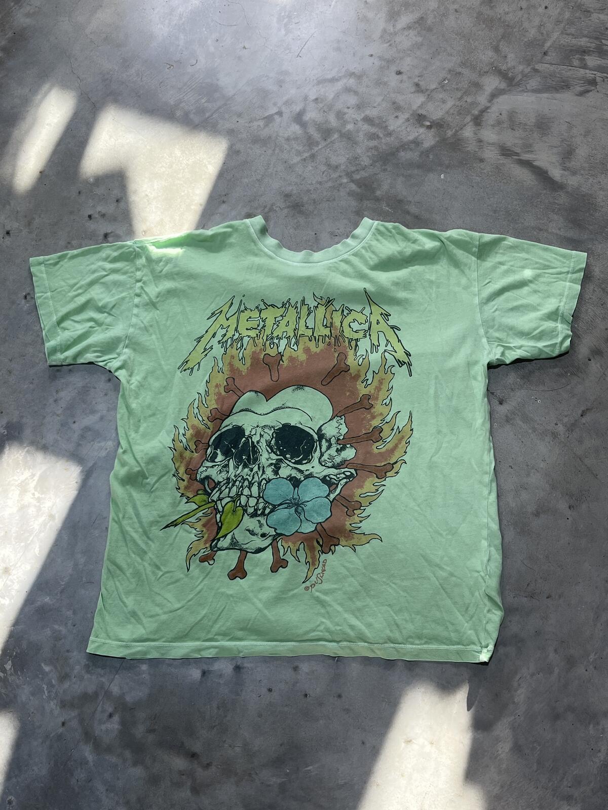 Metallica Preowned Small T-shirt