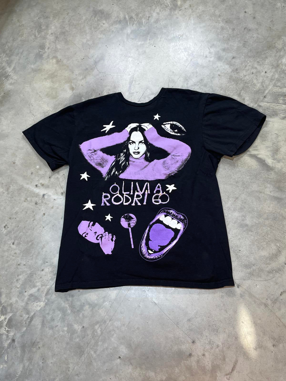 Olivia Rodrigo Preowned Medium T-shirt