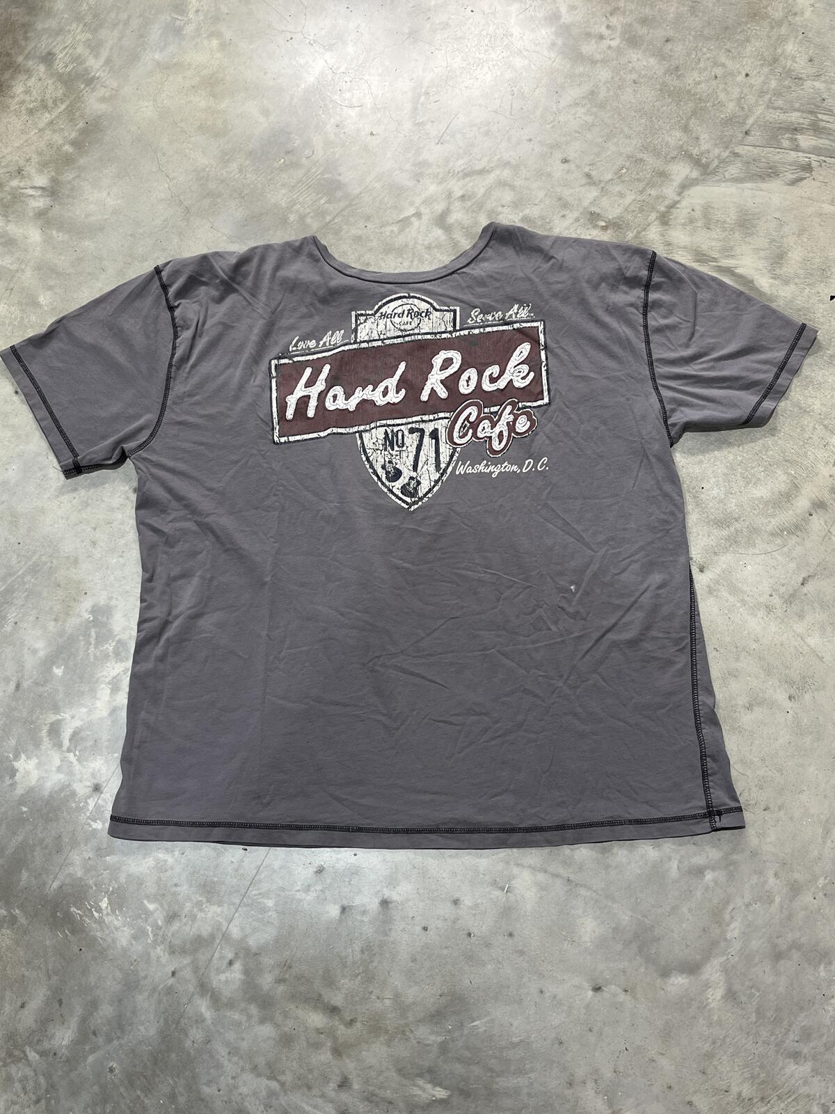 Hard Rock Cafe Preowned Embroidered 2XL T-shirt