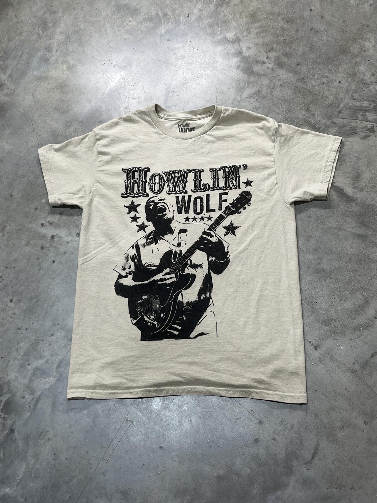 Howlin Wolf Preowned Medium T-shirt