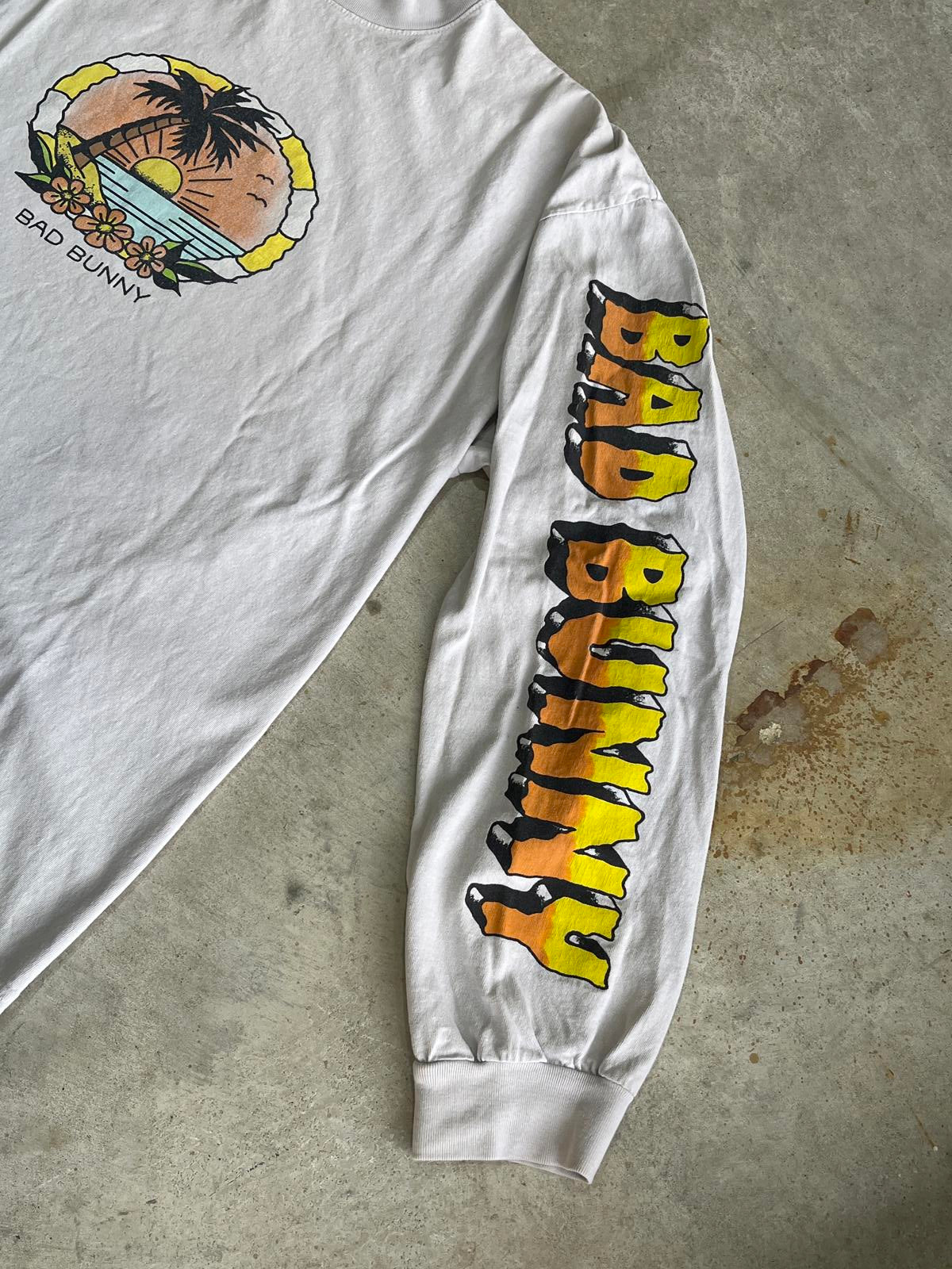 Bad Bunny Preowned XL Long Sleeve T-shirt