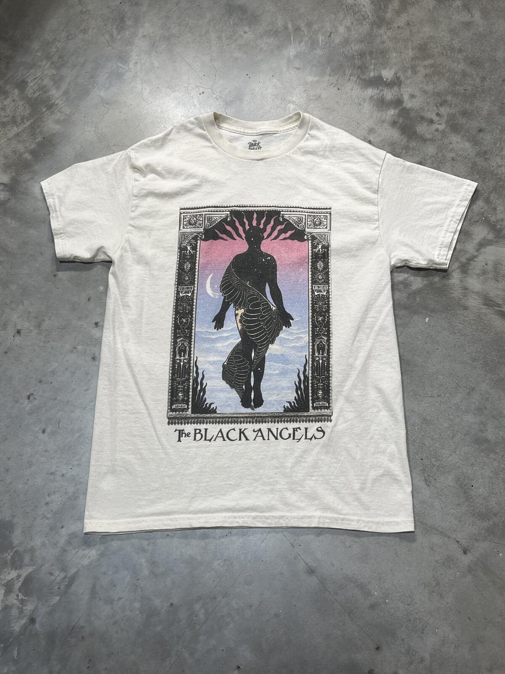 The Black Angels Preowned Medium T-shirt