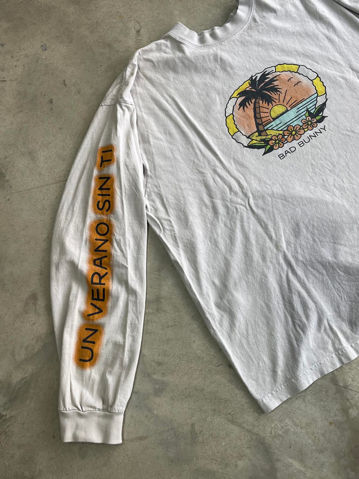 Bad Bunny Preowned XL Long Sleeve T-shirt