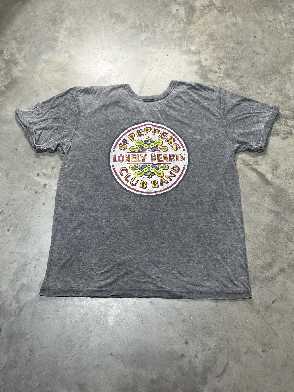 The Beatles Preowned XL T-shirt