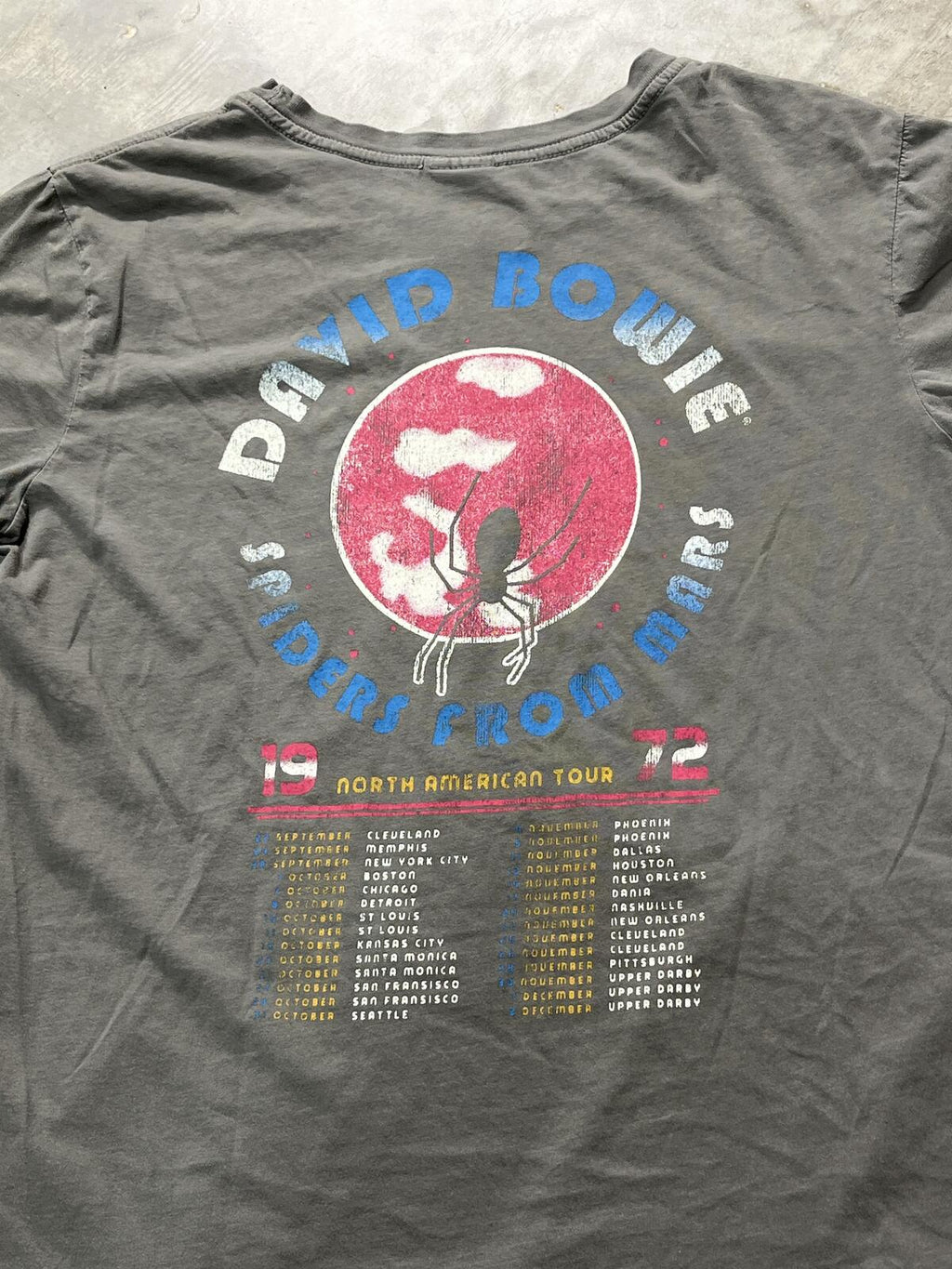David Bowie Preowned XL T-shirt