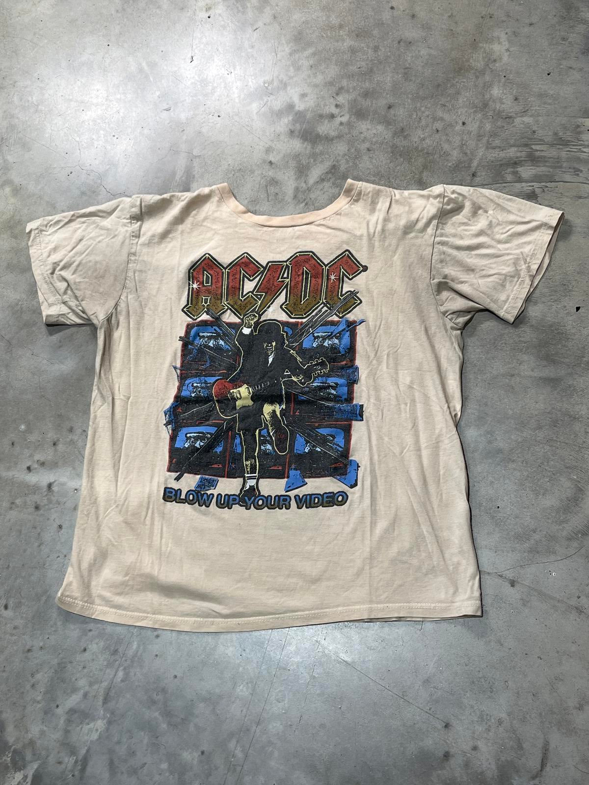 ACDC Preowned Large T-shirt