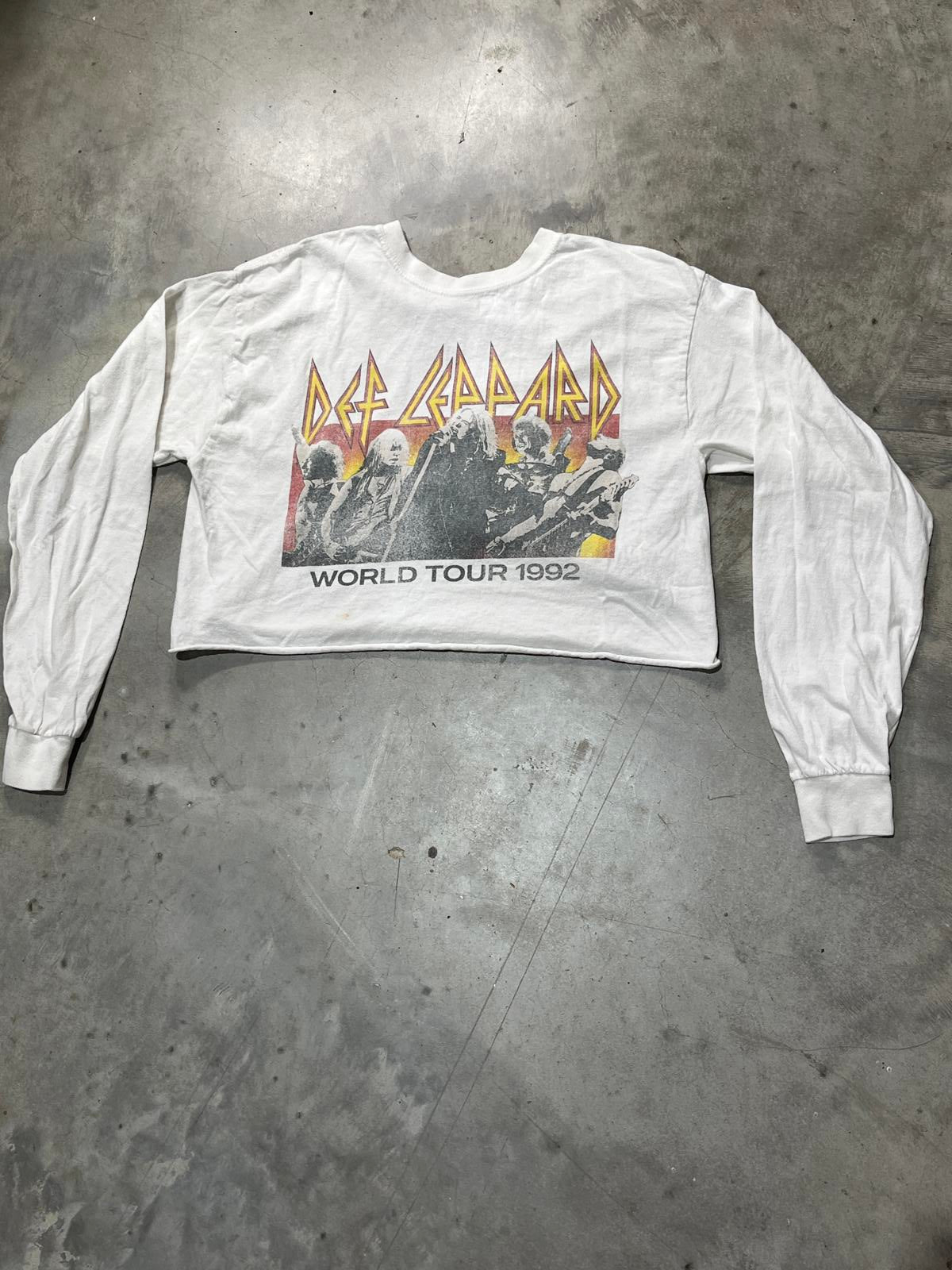 Def Leppard Preowned Small Cropped Long Sleeve T-shirt