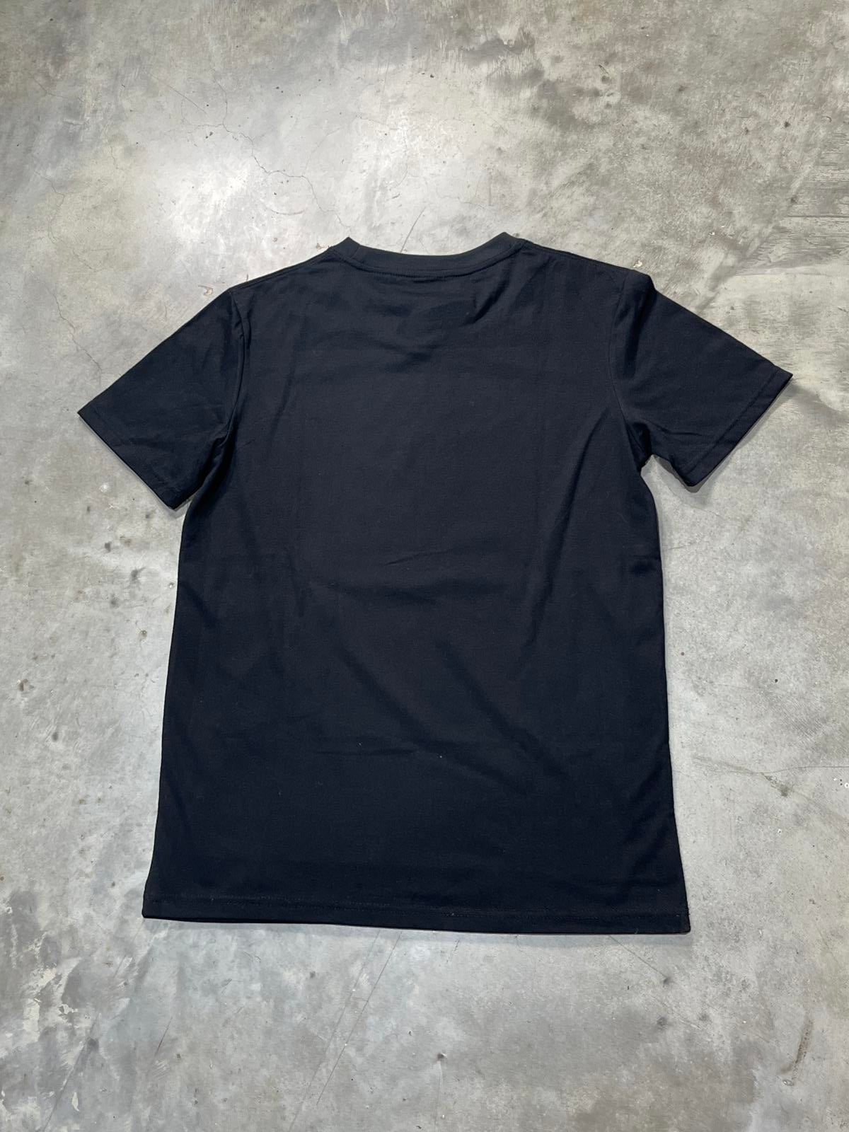 Queen Preowned Small T-shirt