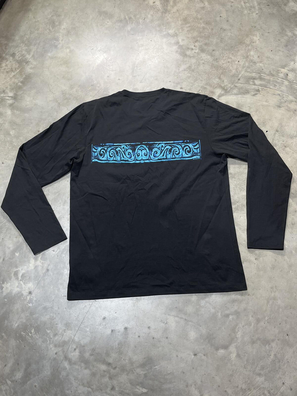 Hawaiian Preowned XL Long Sleeve T-Shirt