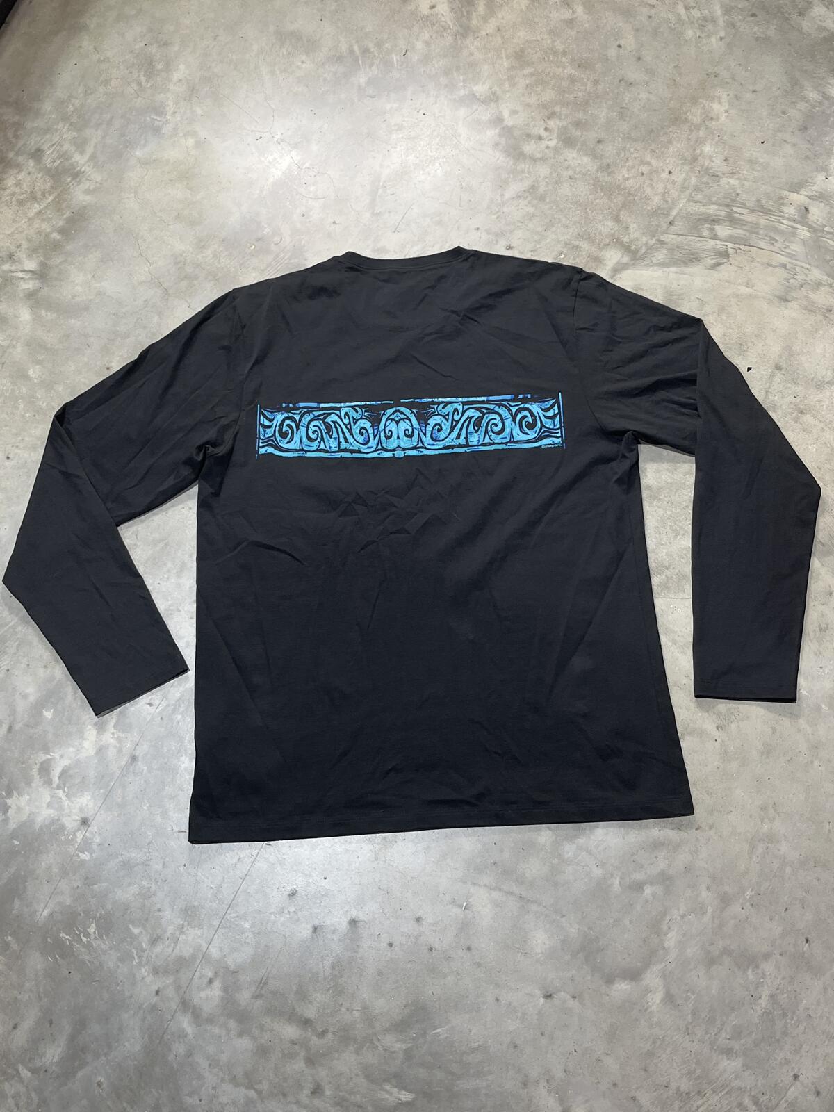 Hawaiian Preowned XL Long Sleeve T-Shirt