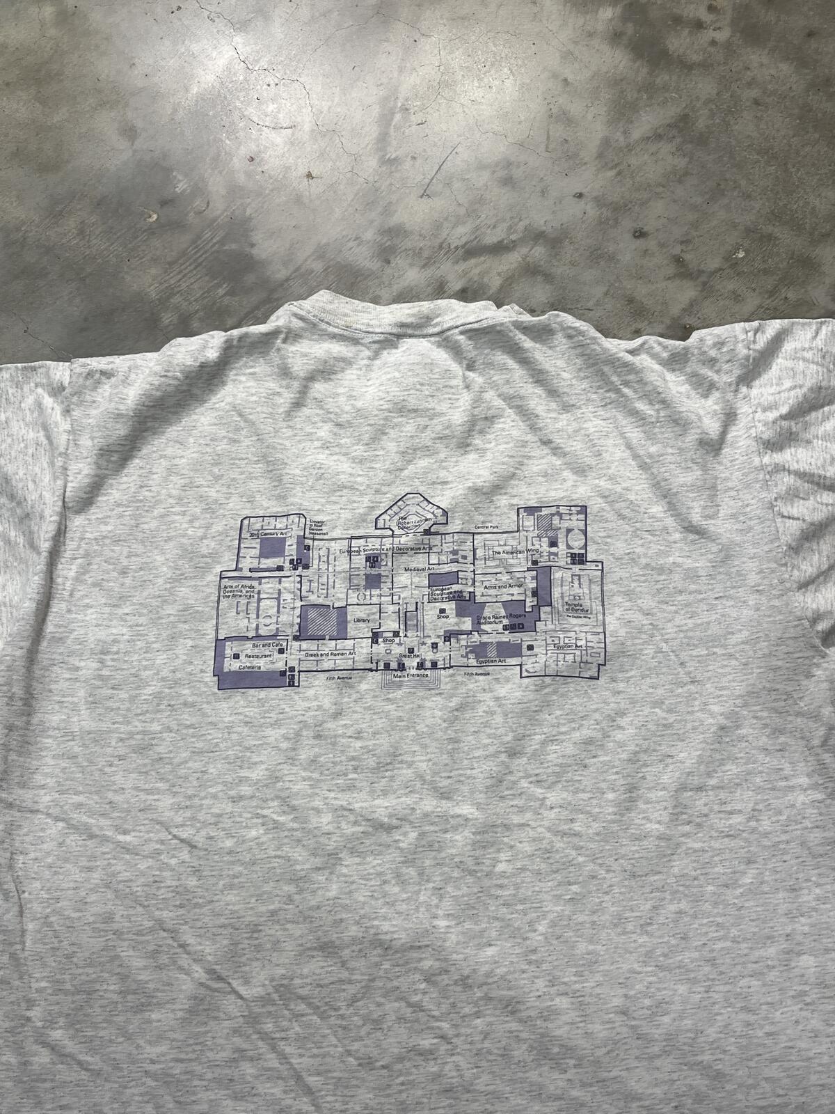 The Metropolitan Museum Of Art Preowned XL T-shirt