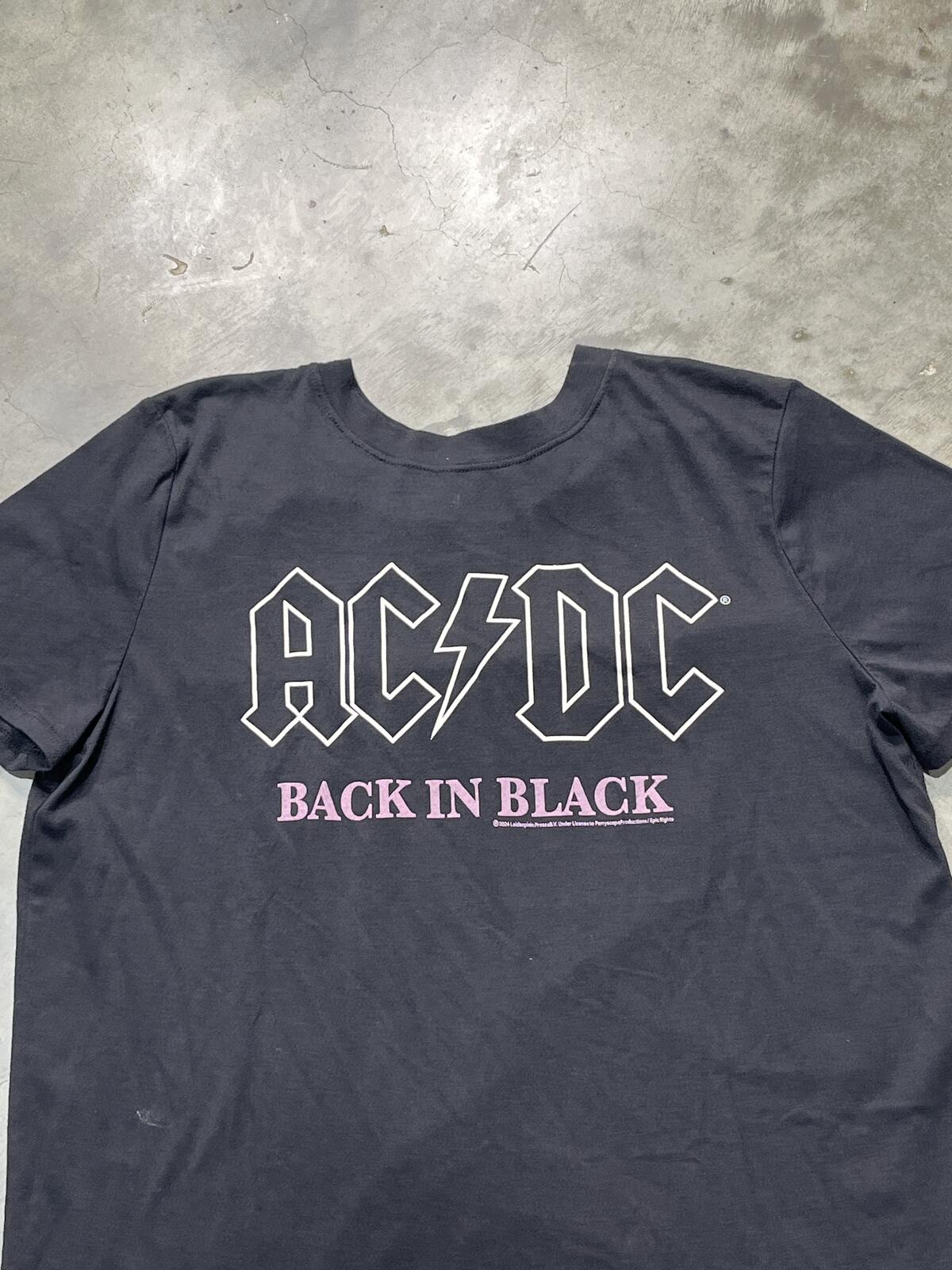 ACDC Preowned Small T-shirt