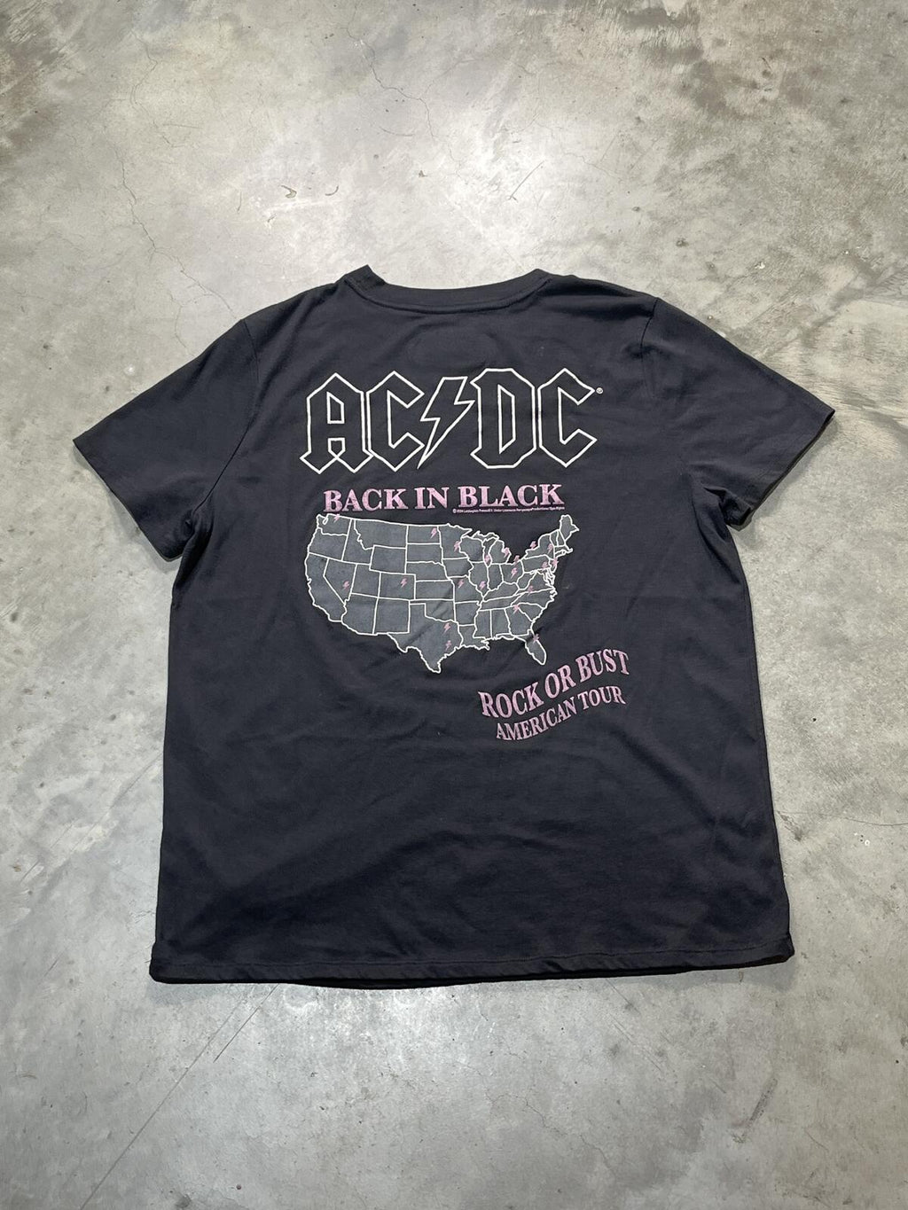 ACDC Preowned Small T-shirt