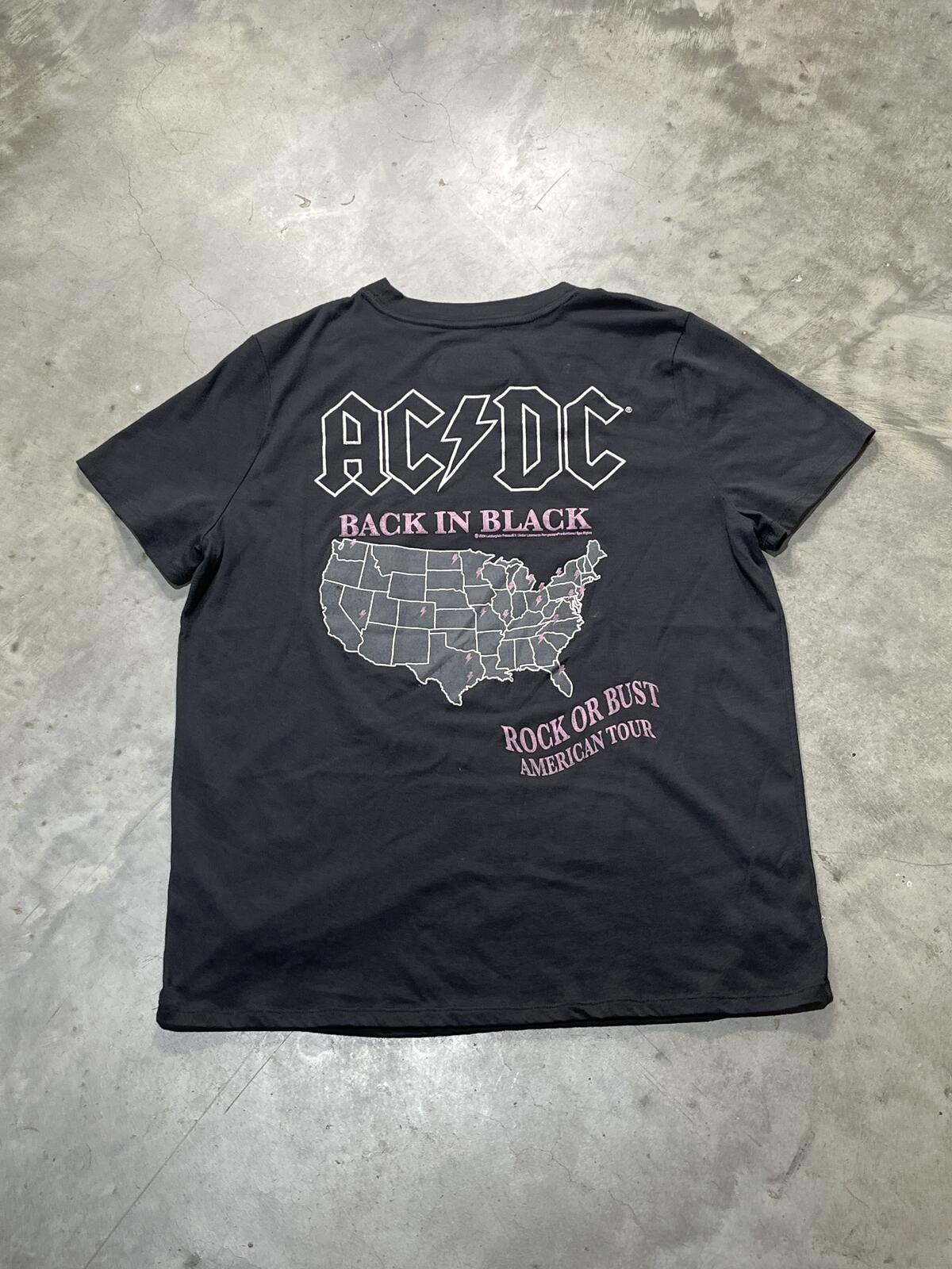 ACDC Preowned Small T-shirt