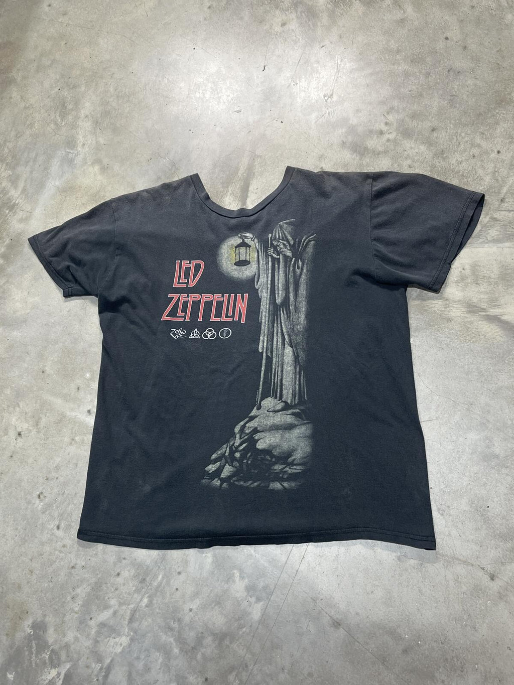 Led Zeppelin Preowned Large T-shirt
