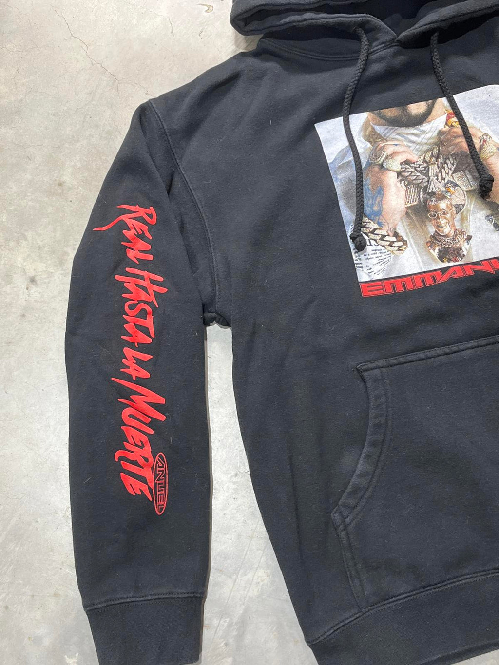 Emmanuel Preowned Medium Hoodie