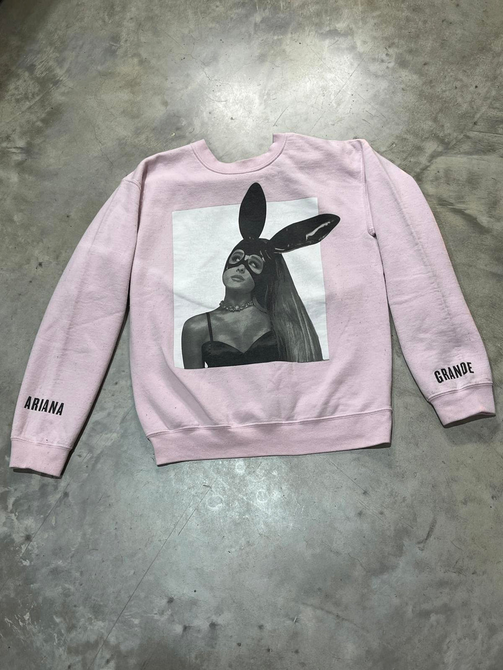 Ariana Grande Preowned Small Sweatshirt