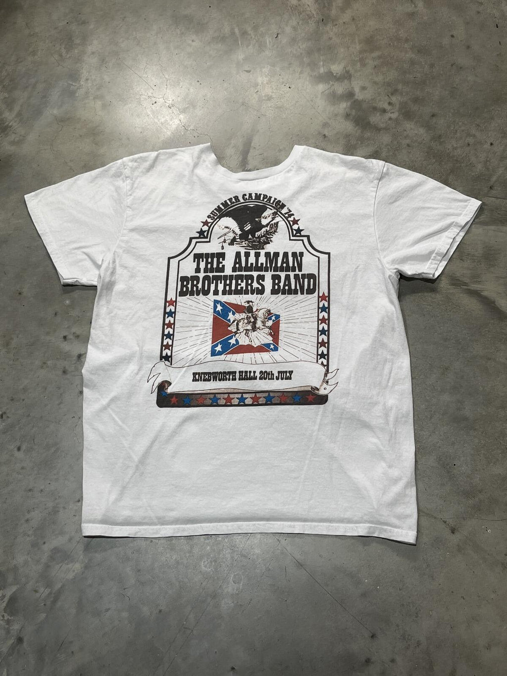 The Allman Brothers Band Preowned Medium T-shirt