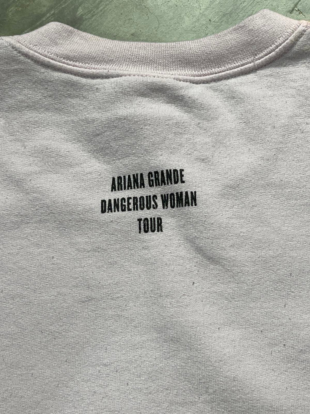 Ariana Grande Preowned Small Sweatshirt