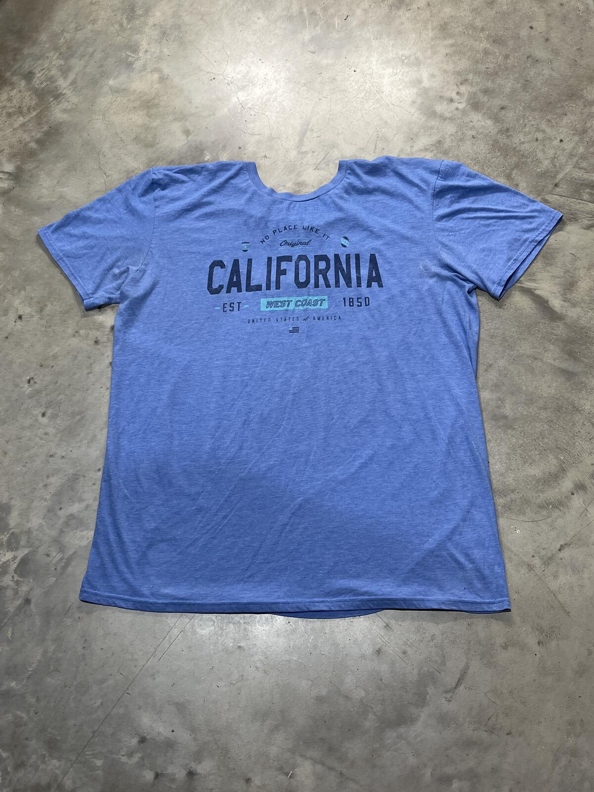 California Preowned XL T-shirt