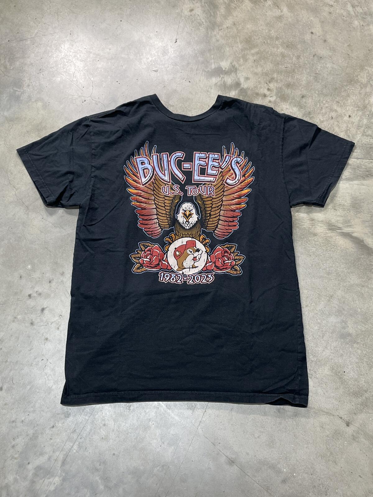 Buc-ee’s Preowned Medium T-shirt