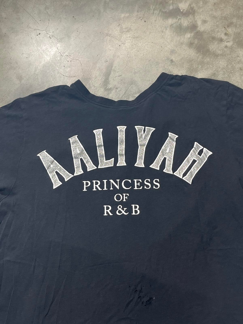 Aaliyah Preowned Large T-shirt