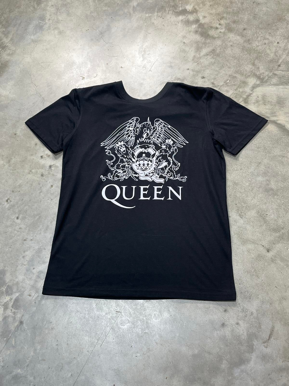 Queen Preowned Small T-shirt