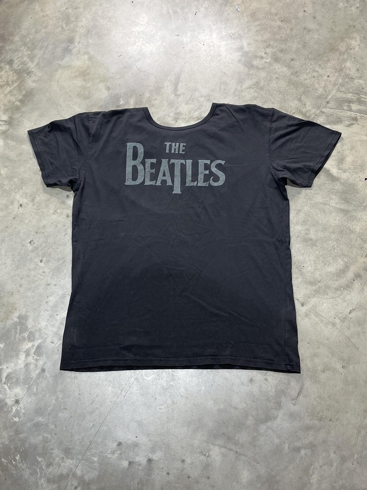 The Beatles Preowned XL T-shirt