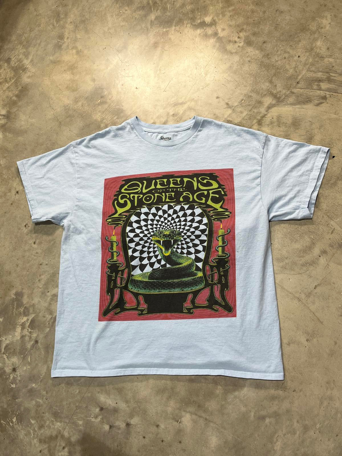 Queens Of The Stone Age Preowned XL T-shirt