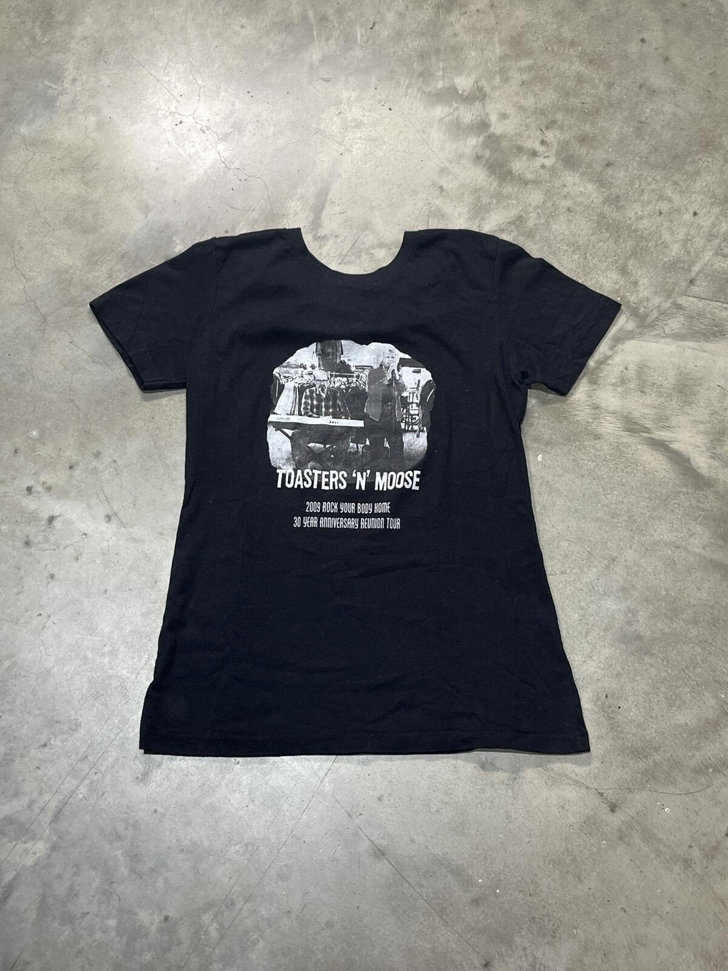 Toasters ‘N’ Moose Preowned Small T-shirt