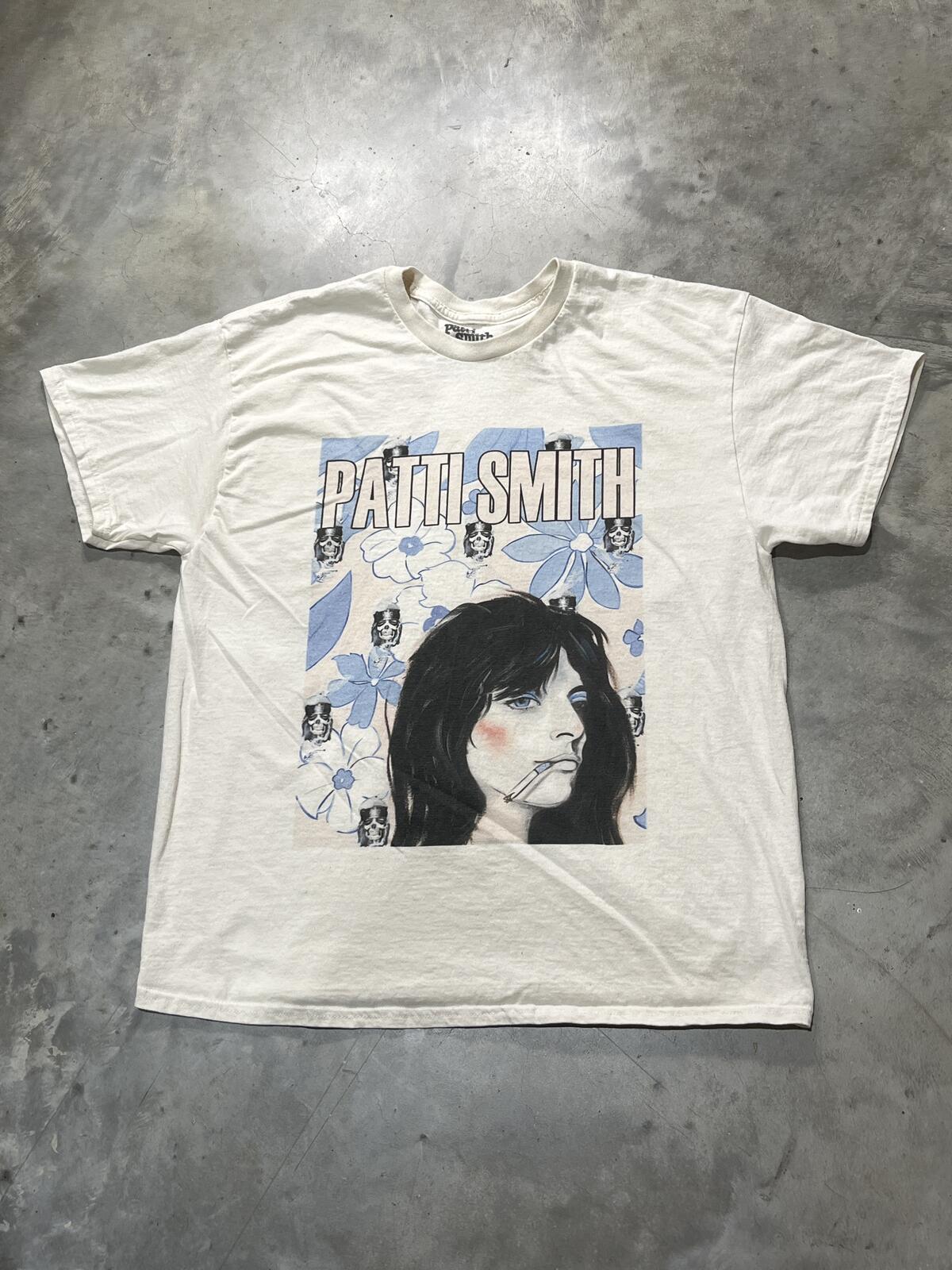 Patti Smith Preowned XL T-shirt