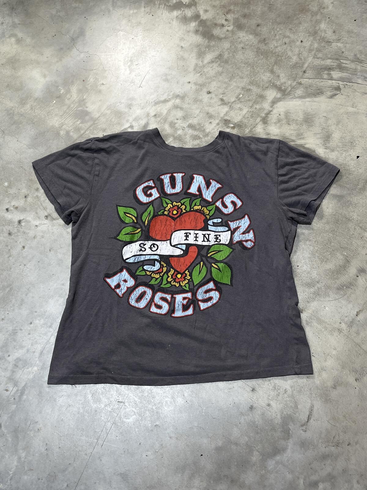 Guns N Roses Preowned Small T-shirt