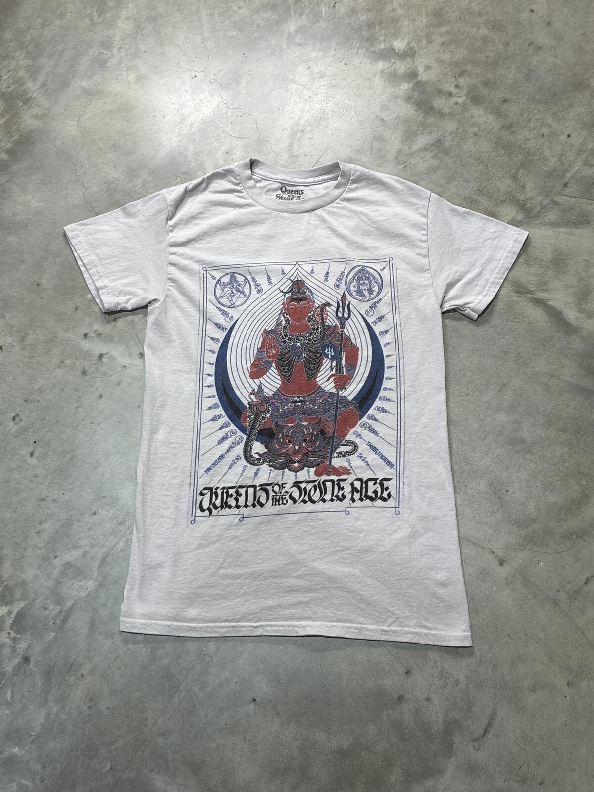 Queens Of The Stone Age Preowned Small T-shirt
