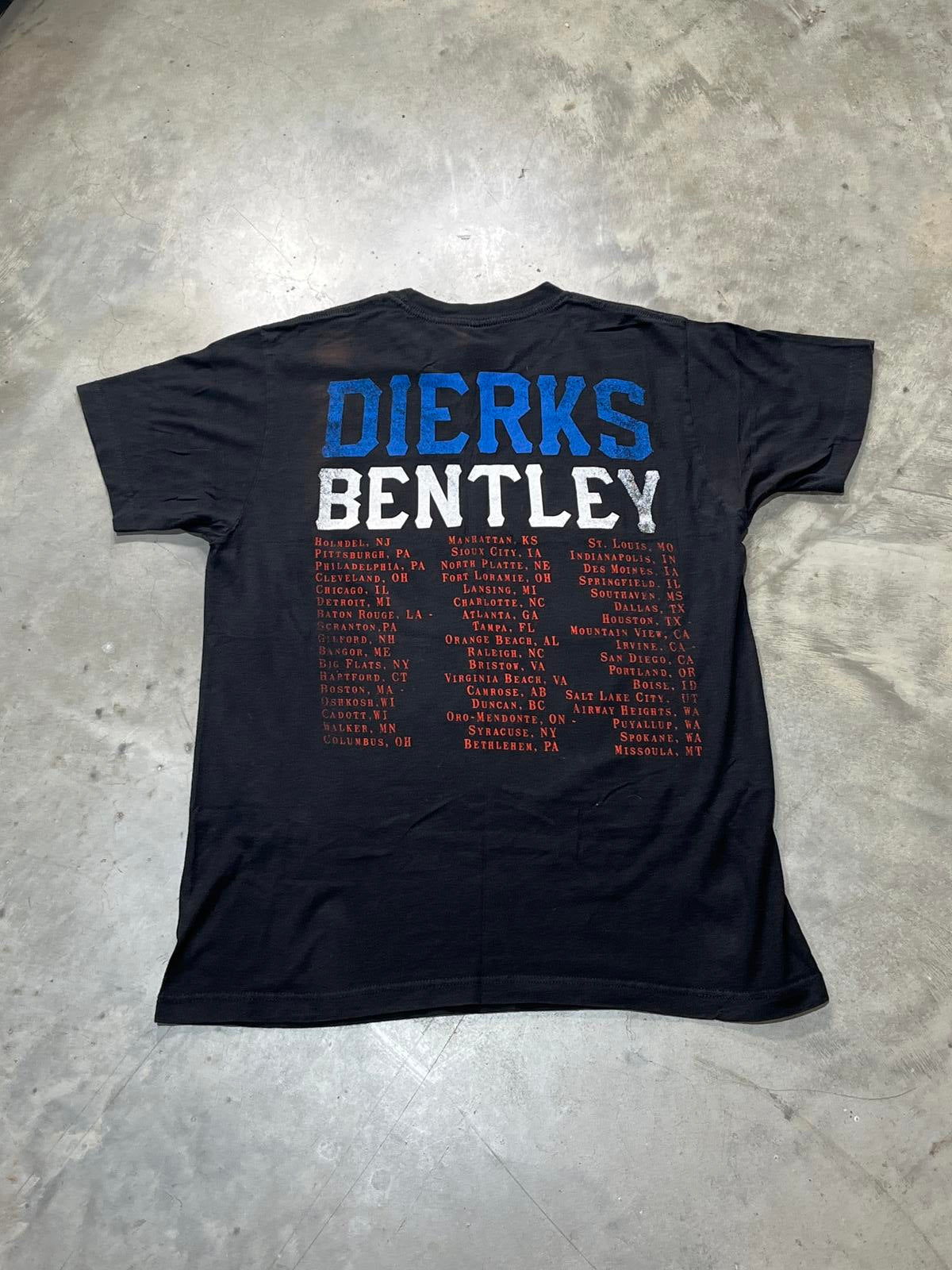 Dierks Bentley Preowned Medium T-shirt