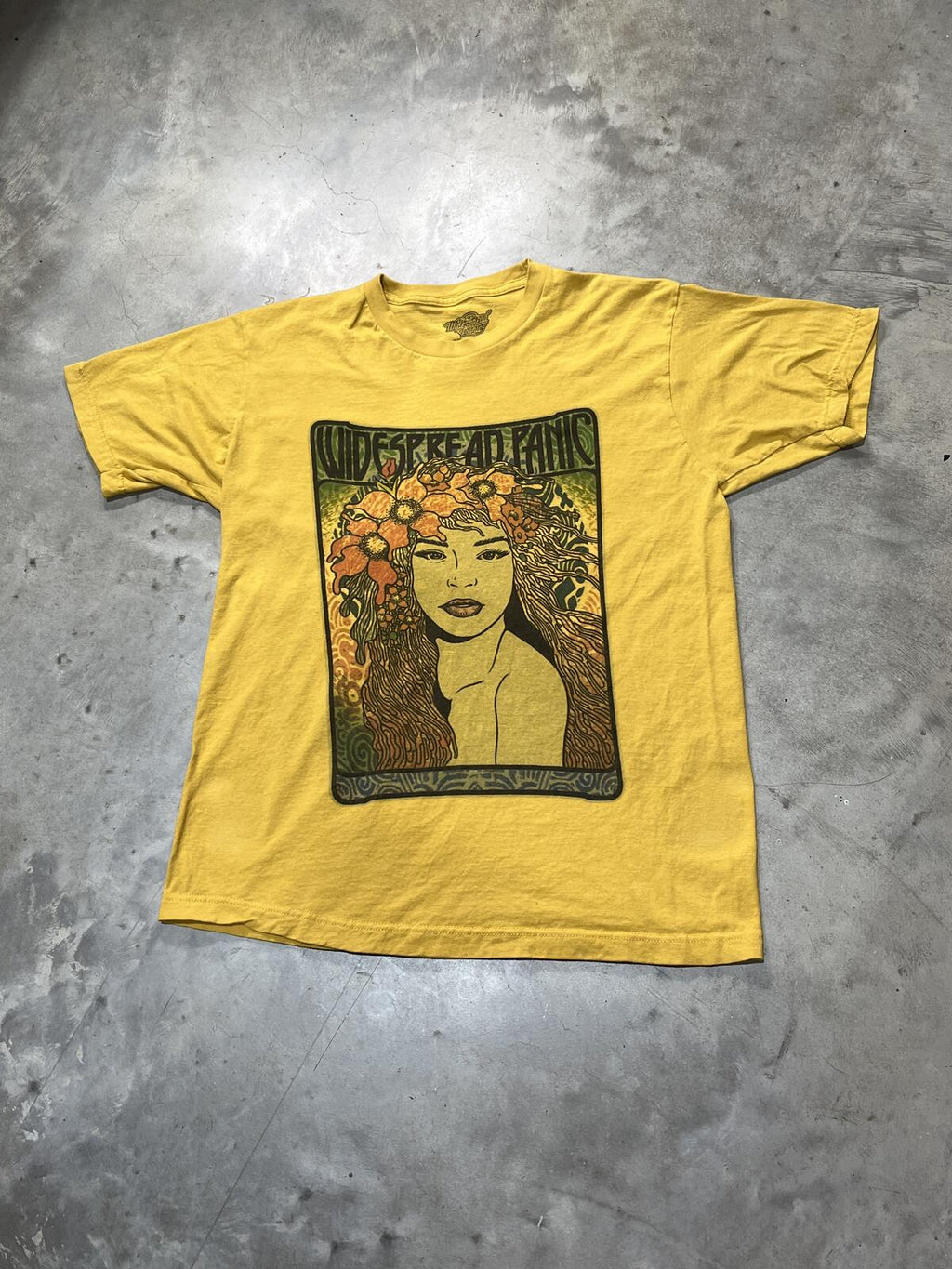 Widespread Panic Preowned Large T-shirt