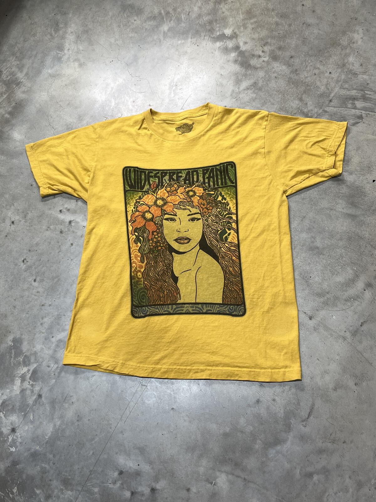 Widespread Panic Preowned Large T-shirt