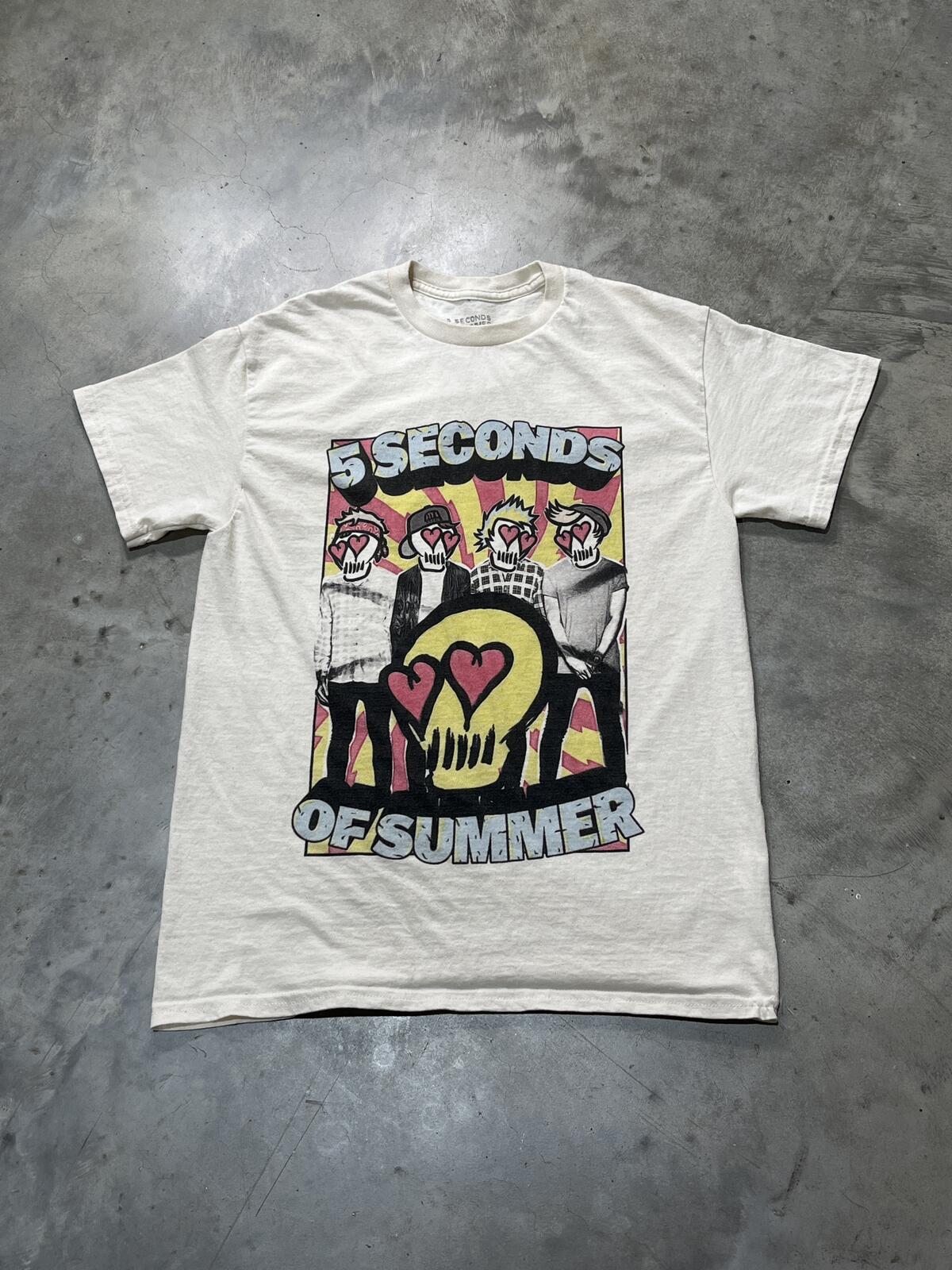5 Seconds Of Summer Preowned Medium T-shirt