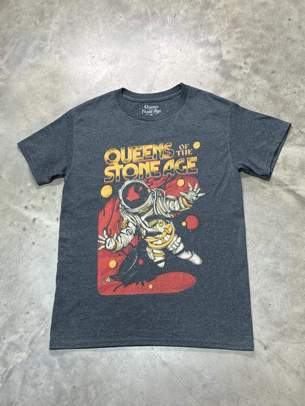 Queens Of The Stone Age Preowned Small T-shirt