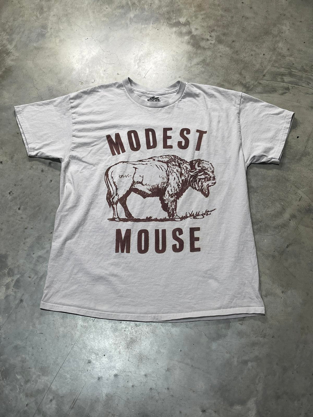 Modest Mouse Preowned XL T-shirt
