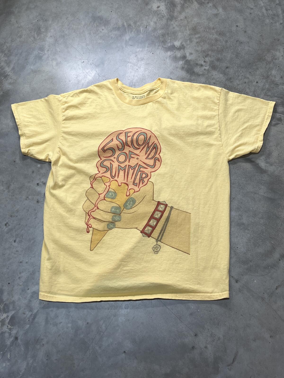 5 Seconds Of Summer Preowned XL T-shirt
